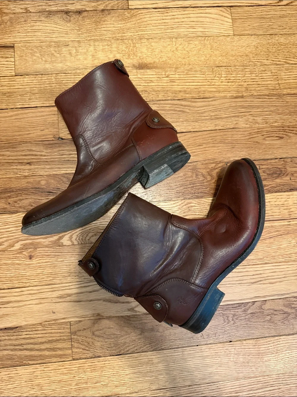 Women’s FRYE Brown Leather Mid-Calf Boots – Classic Pull-On Style